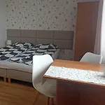 Goscinne Dominik